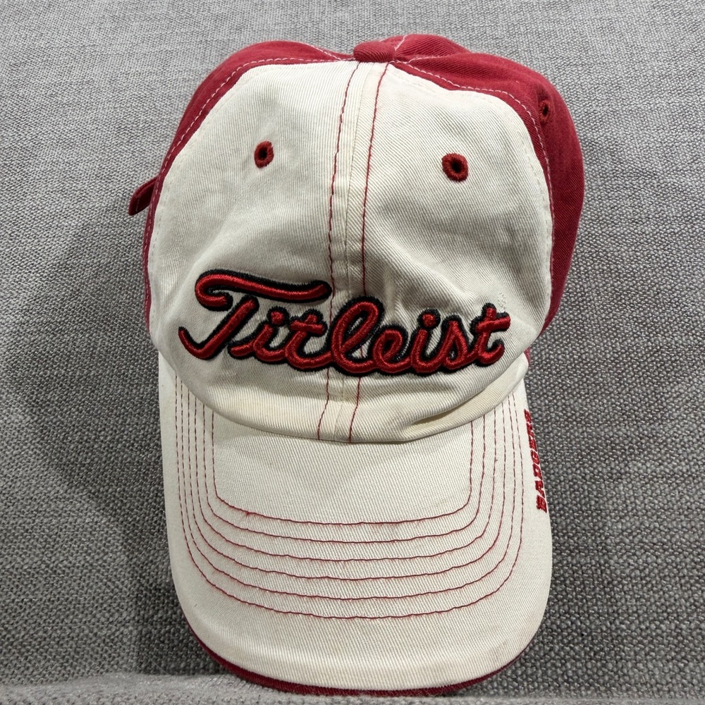 Titleist Hat Wisconsin Badgers‎ OSFM Red White Good Adjustable Golf Cap